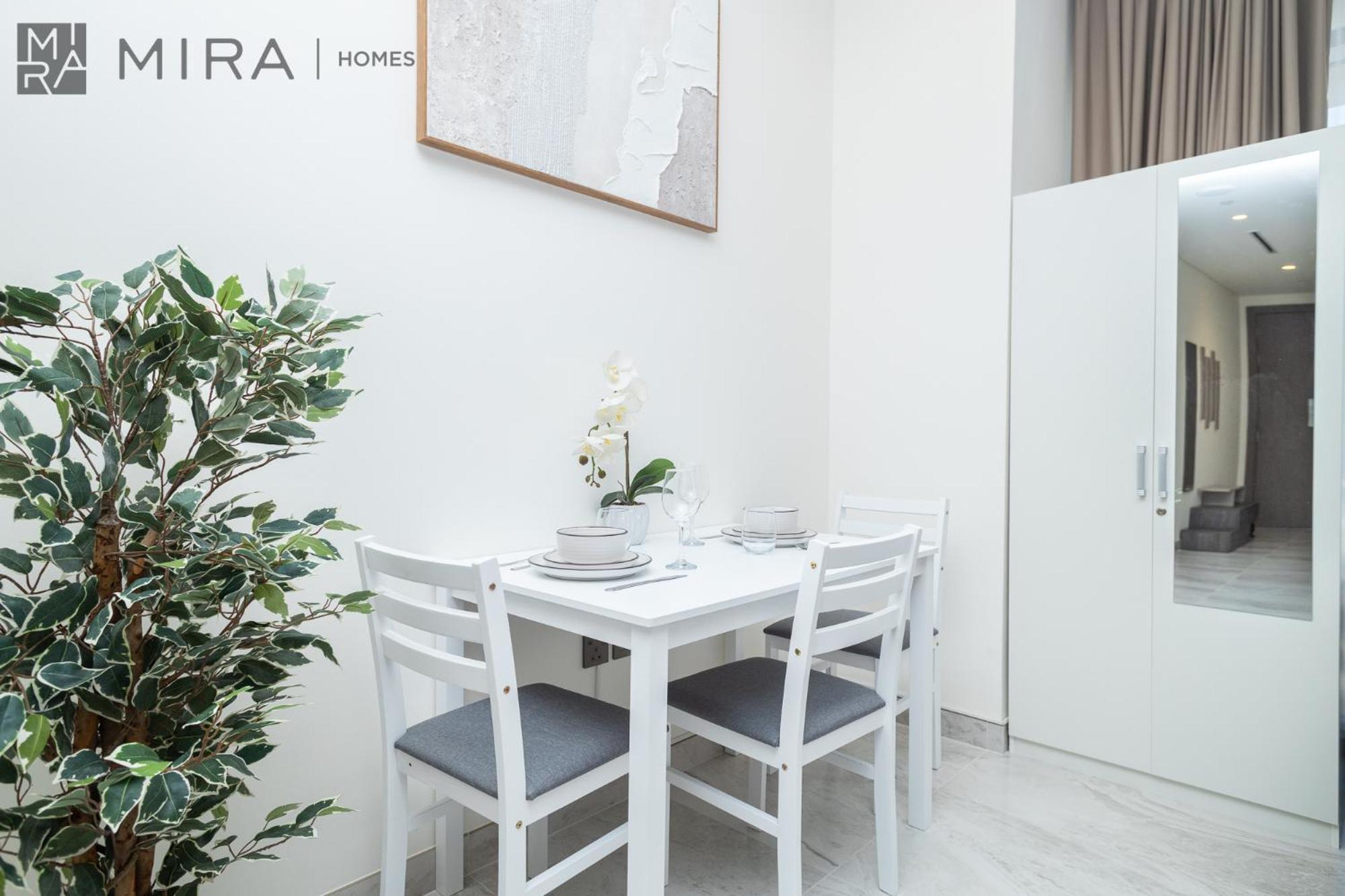 Stylish 1br In Peninsula Five Views & Pool Apartment *