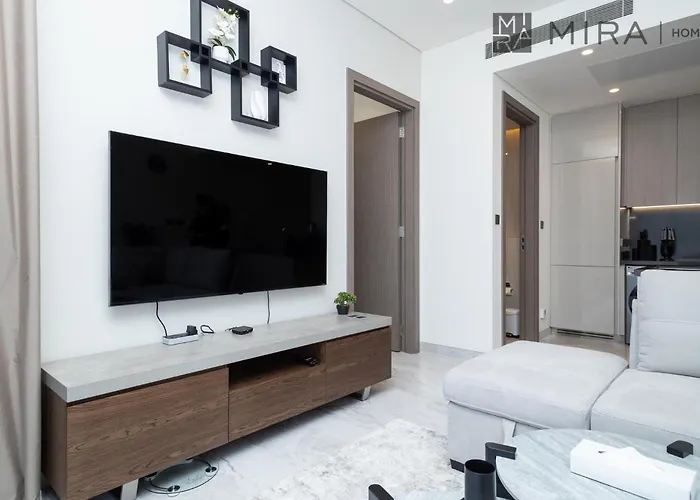 Stylish 1Br In Peninsula Five Views & Pool