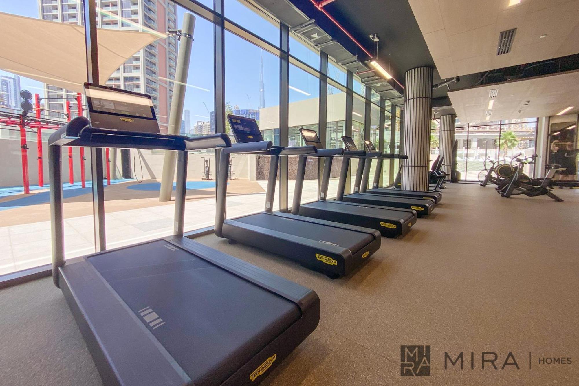 Stylish 1br In Peninsula Five Views & Pool *