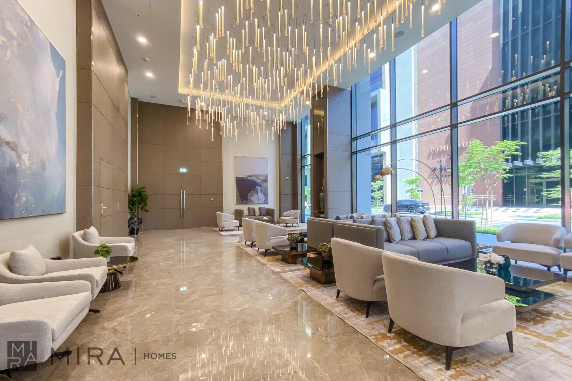 Stylish 1br In Peninsula Five Views & Pool * Dubai