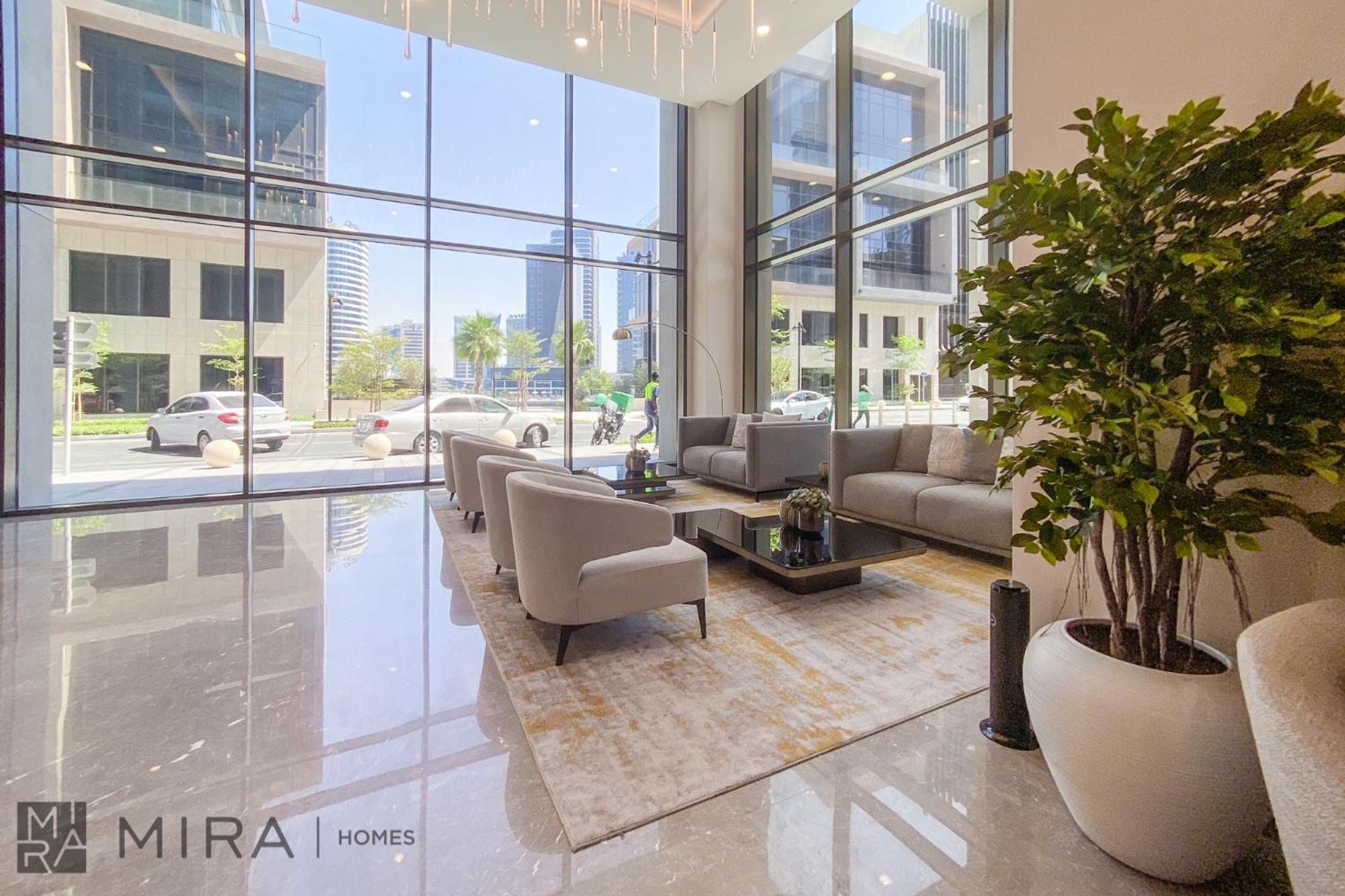 Stylish 1br In Peninsula Five Views & Pool Apartment