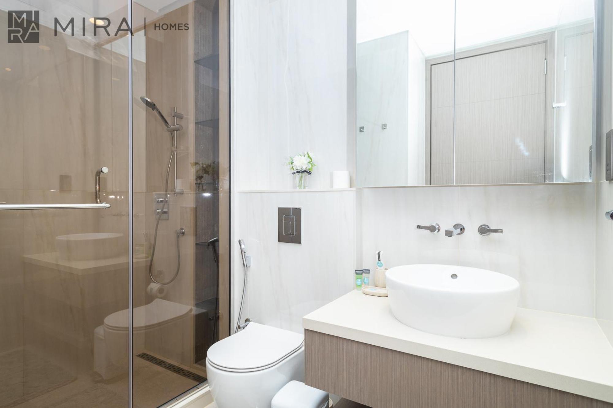 Apartment Stylish 1br In Peninsula Five Views & Pool Dubai