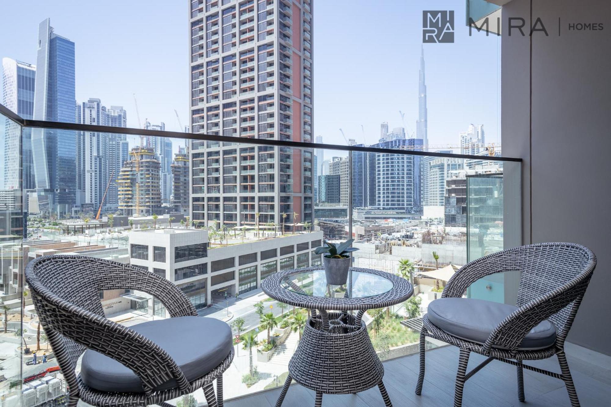 Stylish 1br In Peninsula Five Views & Pool